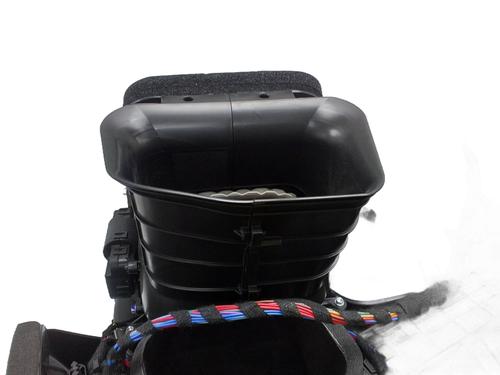 Heater matrix box TESLA MODEL 3 (5YJ3) | BP24463588M61 - Image 3