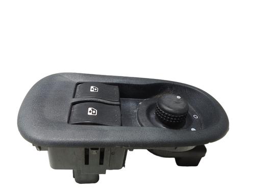 Used Left front window switch Left front window switch RENAULT MASTER III Van (FV) 2.3 dCi 125 FWD (FV0C, FV0D, FV0G, FV0H, FV0J, FV0K,... (125 hp) 33841517 33841517