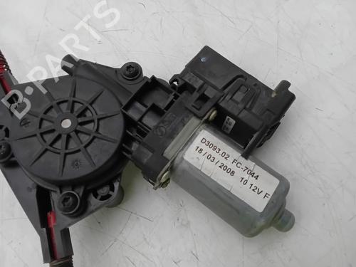 Vindusheismekanisme venstre foran IVECO MASSIF Pickup 3.0 HPI | BP29994932C22 