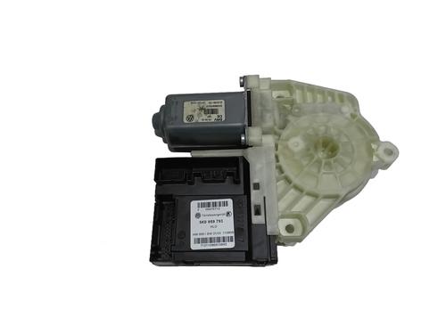 Used Left front window motor Left front window motor VW GOLF VI (5K1) 1.6 TDI (105 hp) 33312531 33312531