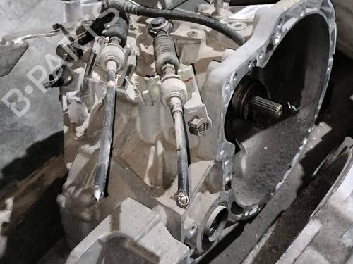 Used Gearbox CITROËN C4 AIRCROSS 1.6 HDi 115 (114 hp) 28148028