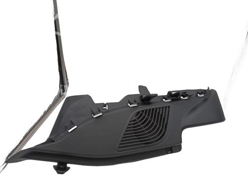 Used Tailgate trim BMW 1 (F21) 116 d (116 hp) 30317630