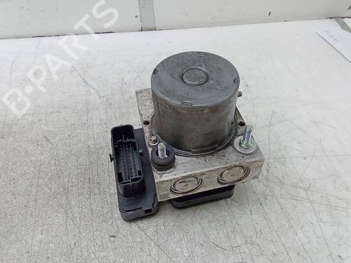 Used ABS pump ABS pump RENAULT MASTER III Van (FV) 2.3 dCi 130 FWD (FV0M, FV0Y, FV0J, FV02, FV03) (130 hp) 19697156 19697156