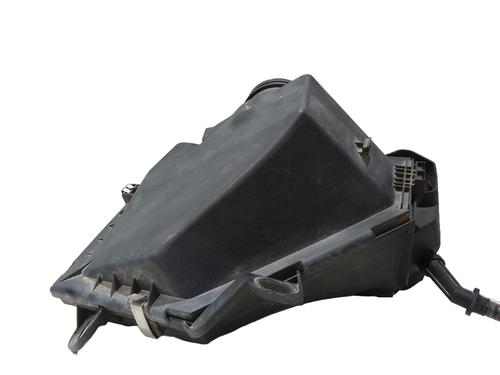 Air filter box BMW 3 Touring (E91) 320 d | BP33871068M87 - Image 6