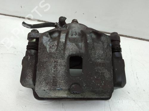Used Right front brake caliper Right front brake caliper SSANGYONG XLV SUV e-XDi 160 All-wheel Drive (116 hp) 18738212 18738212