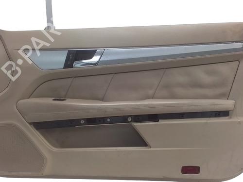 Guarnecido delantero derecho MERCEDES-BENZ E-CLASS Convertible (A207) E 250 CGI (207.447) (204 hp) 31287190