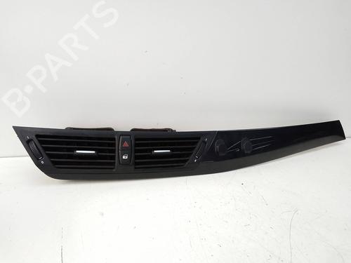 Used Air vent Air vent BMW X1 (E84) sDrive 20 d (177 hp) 18585239 18585239