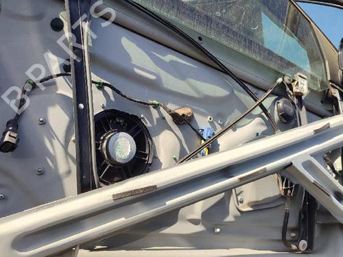 Front right window mechanism VW GOLF V (1K1) 2.0 SDI | BP18595559C23 