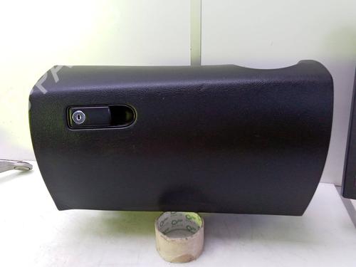 Used Glove box Glove box MERCEDES-BENZ C-CLASS (W205) C 220 BlueTEC / d (205.002, 205.004) (170 hp) 18890618 18890618