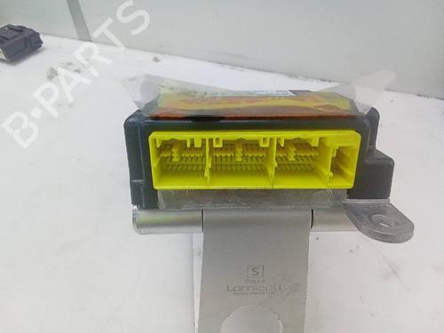 Used ECU airbags NISSAN X-TRAIL III (T32_, T32R, T32RR) 1.3 DIG-T (160 hp) 26053684