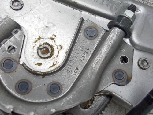 Used Hand brake TOYOTA AURIS (_E18_) 1.8 Hybrid (ZWE186_, ZWE186R) (136 hp) 19938149