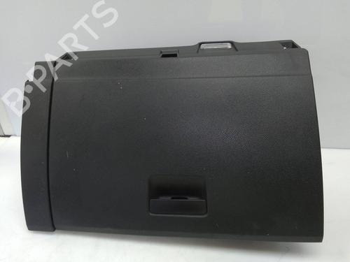 Used Glove box Glove box 22309568 22309568