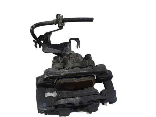 Used Right rear brake caliper Right rear brake caliper BMW 2 Convertible (F23) 218 i (136 hp) 33870972 33870972