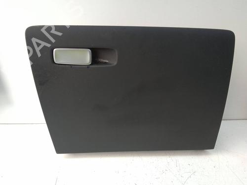 Used Glove box Glove box AUDI Q3 (8UB, 8UG) 2.0 TDI (150 hp) 19519697 19519697