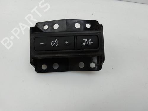 Used Switch NISSAN QASHQAI II (J11, J11_) [2013-2025]  26055641