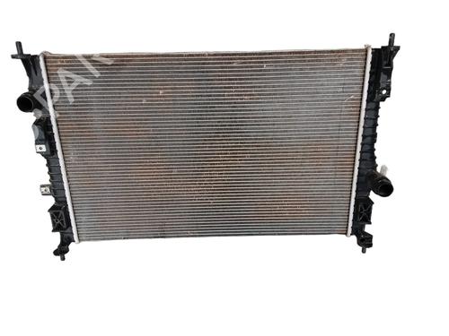 Used Water radiator Water radiator 37089270 37089270