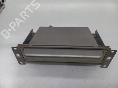Used Glove box NISSAN X-TRAIL I (T30) 2.2 Di 4x4 (114 hp) 26932912