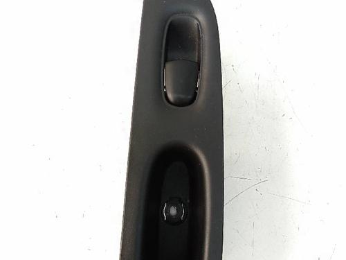 Used Left rear window switch NISSAN X-TRAIL III (T32_, T32R, T32RR) 1.3 DIG-T (160 hp) 18581629