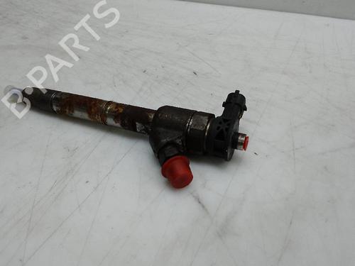 Used Injector AUDI Q2 (GAB, GAG) 30 TDI (115 hp) 26160621