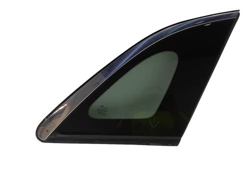 Used Rear right quarter glass Rear right quarter glass 37069409 37069409