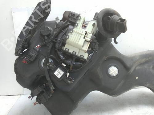 AdBlue tank VW SHARAN (7N1, 7N2) 2.0 TDI 7N0131877