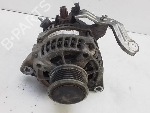 Used Alternator TOYOTA YARIS (_P13_) 1.4 D (NLP130_, NLP130) (90 hp) 29243593