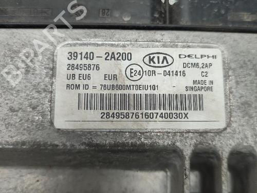 Used Engine control unit (ECU) KIA RIO III (UB) 1.1 CRDi (75 hp) 18576270