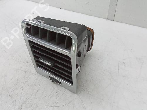 Used Air vent LAND ROVER RANGE ROVER III (L322) 5.0 4x4 (375 hp) 18899027