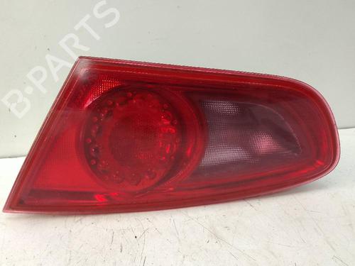 Used Right tailgate light VAUXHALL CARLTON Mk III Saloon (V87) 1.8 N (82 hp) 26054652