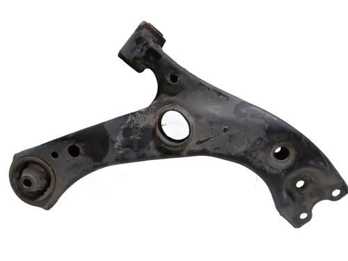 Used Right front suspension arm Right front suspension arm TOYOTA C-HR (_X1_) 1.8 Hybrid (ZYX10_, ZYX11_, ZYX10R, ZYX11R) (122 hp) 33771412 33771412