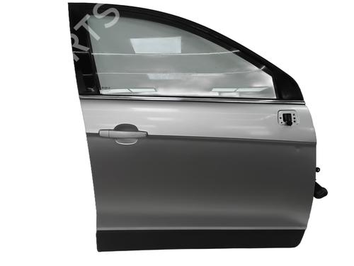 Porte avant droite CHEVROLET CAPTIVA (C100, C140) 2.0 D (126 hp) 31990999