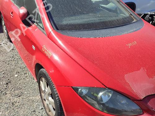 Used Right front fog light SEAT LEON (1P1) [2005-2013]  18577845