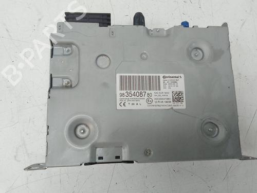 Used Radio Radio OPEL VIVARO C Bus (K0) 2.0 (150 hp) 18586231 18586231