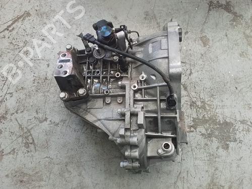 Gearbox KIA SPORTAGE III (SL) 1.7 CRDi | BP29386398M3 