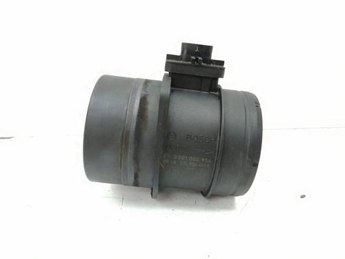 Used Mass air flow sensor Mass air flow sensor SKODA OCTAVIA III Combi (5E5, 5E6) 2.0 TDI (150 hp) 18890964 18890964