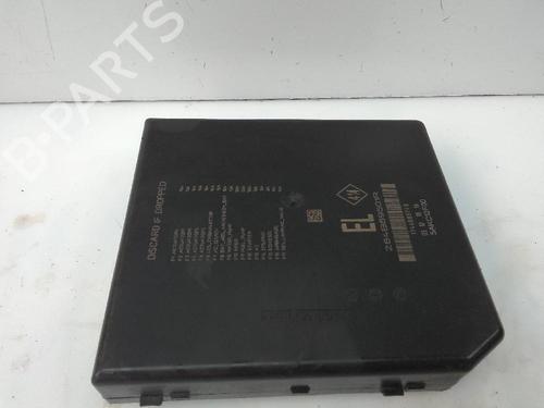 Used Fuse box RENAULT KADJAR (HA_, HL_) [2015-2025]  22631357