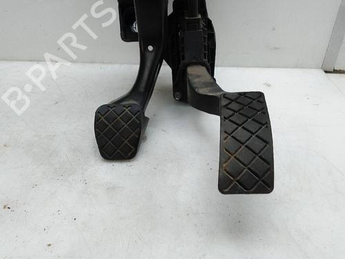 Used Break pedal VW GOLF VII (5G1, BQ1, BE1, BE2) [2012-2021]  26054272