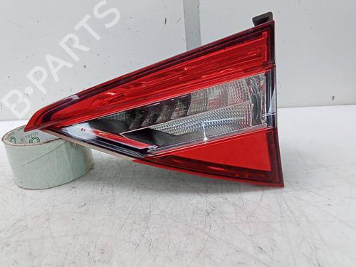 Used Right tailgate light Right tailgate light SKODA SUPERB III Estate (3V5) 2.0 TDI (150 hp) 18956876 18956876