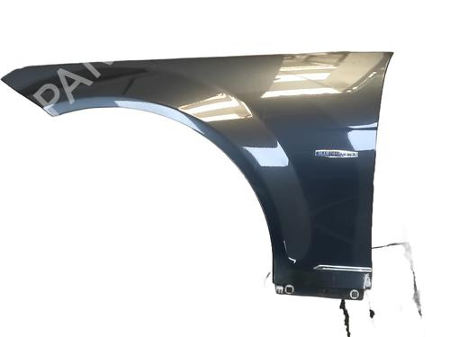 left-front-fenders-mercedes-benz-c-class-w204-2007-2008-2009-2010-2011-2012-2013-2014-2015-36949610 main image