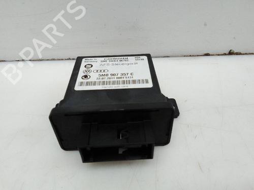 Used Electronic module VW GOLF PLUS V (5M1, 521) [2004-2013]  23882744