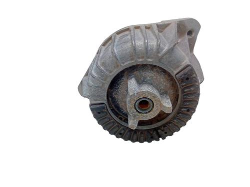Used Engine mount Engine mount MERCEDES-BENZ C-CLASS (W204) C 220 CDI (204.008) (170 hp) 26173058 26173058