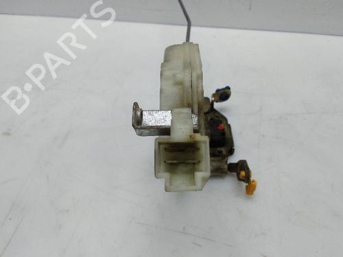 Used Front left lock NISSAN TERRANO II (R20) [1992-2007]  24543505