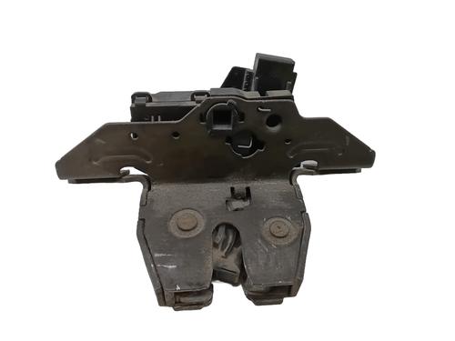 BP30099095C101 main image