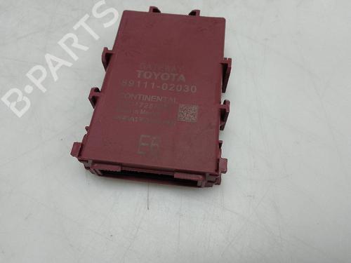 Elektronisk modul TOYOTA COROLLA Estate (_E21_) 1.8 Hybrid (ZWE211) (122 hp) 18596783