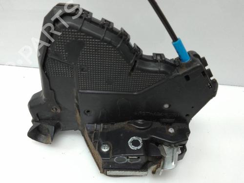 Serrure avant droite TOYOTA AURIS Estate (_E18_) 1.8 Hybrid (ZWE186_, ZWE186R, ZWE186H) (136 hp) 21085042