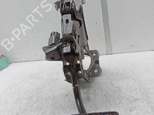 bremsepedal INFINITI Q50 50 D (170 hp) 19071571