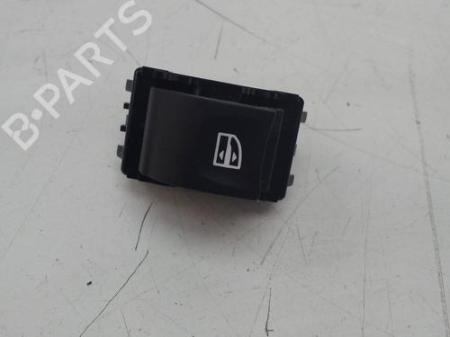 Used Switch Switch RENAULT MEGANE IV Hatchback (B9A/M/N_) 1.5 Blue dCi 115 (B9A6) (116 hp) 18582592 18582592