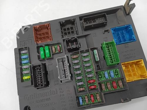 Used Fuse box PEUGEOT 308 II (LB_, LP_, LW_, LH_, L3_) 1.6 BlueHDi 120 (120 hp) 27648913