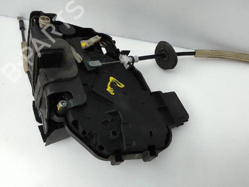 Rear left lock LAND ROVER DISCOVERY III (L319) 2.7 TD 4x4 | BP23998105C100