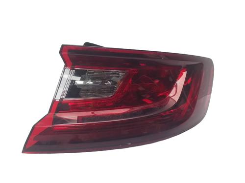 Used Right taillight Right taillight 21832959 21832959